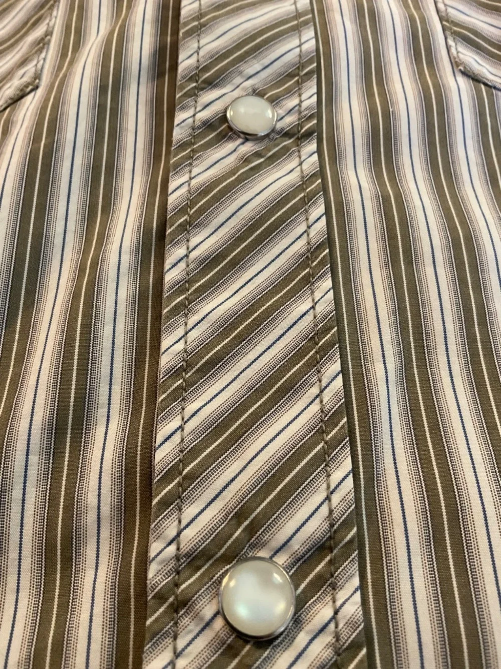Banana republic Pearl snap western shirt men’s large, brown, striped long sleeve
